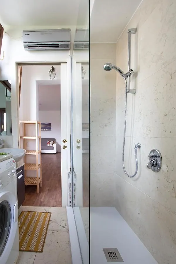 Apartment Venice Near San Marco 7 Pax Wifi 2 Bedroom