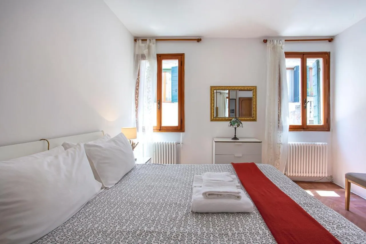 Apartment Venice Near San Marco 7 Pax Wifi 2 Bedroom